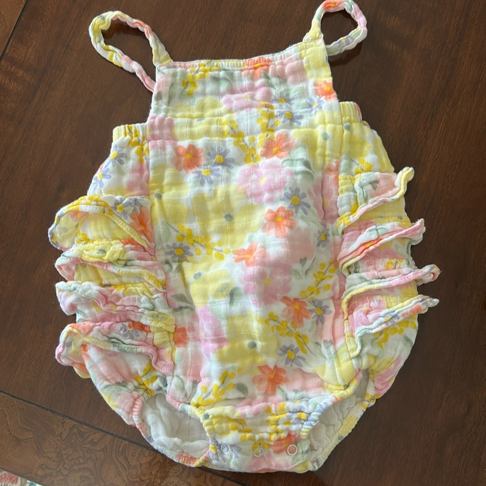 Tullabee onesie